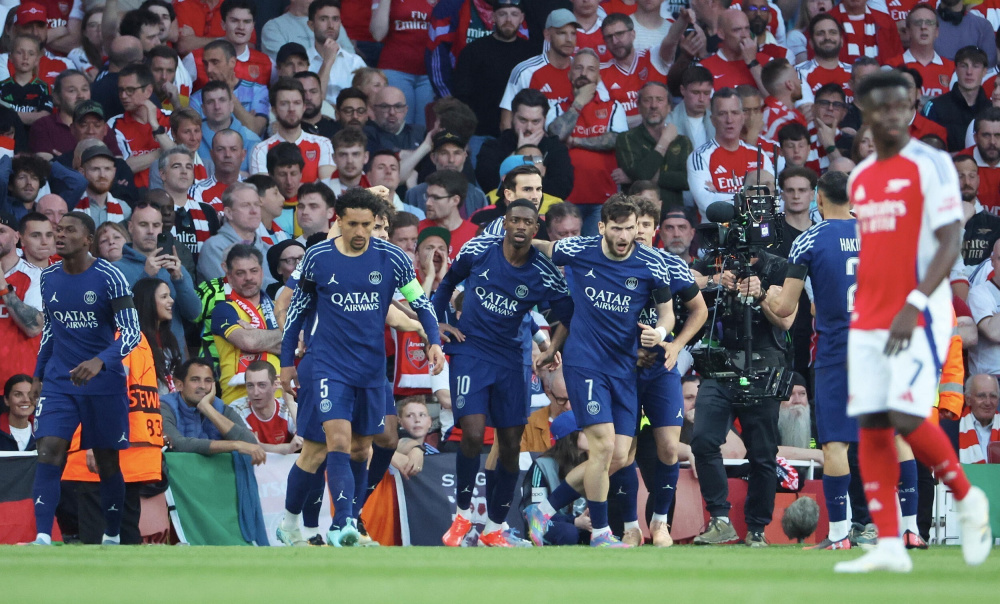 官方和三个媒体平台评选的2025中超最佳球员、教练、阵容对比（2025中超最佳球员、教练与阵容：官方与三大平台评选对比）