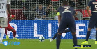 德甲半场：霍恩顿吉破门，格雷罗扳平，拜仁慕尼黑1-1圣保利