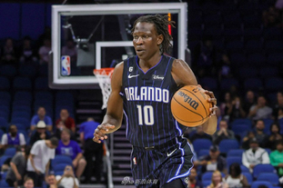 维尔茨和图拉姆的恩怨，扎卡赶紧赶过来（维尔茨与图拉姆冲突升级，扎卡火速介入）