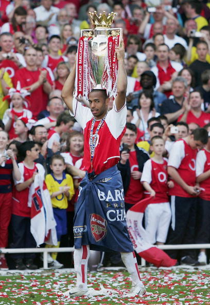 本赛季湖人打到关键时刻的比赛8胜0负，未尝败绩（湖人本季关键时刻8战全胜，尚无败绩）