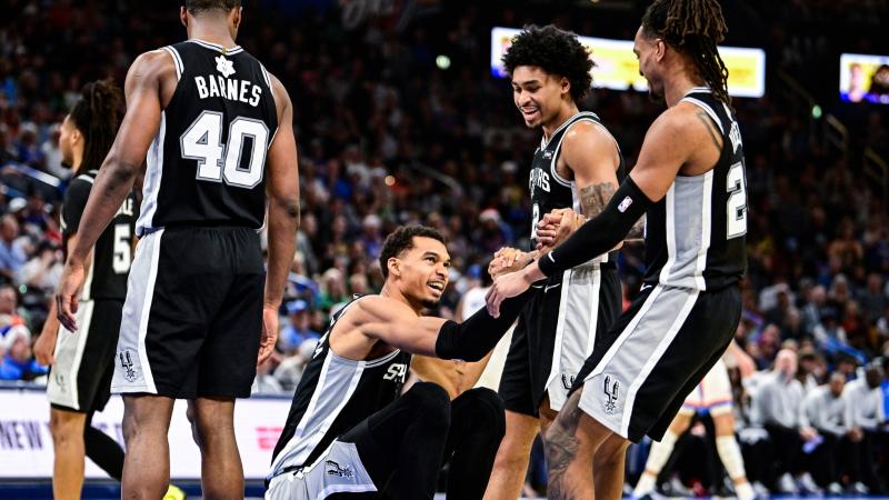 凯恩社媒晒照：祝愿每个人圣诞节快乐🎄（凯恩社媒晒照送祝福：愿大家圣诞快乐🎄）