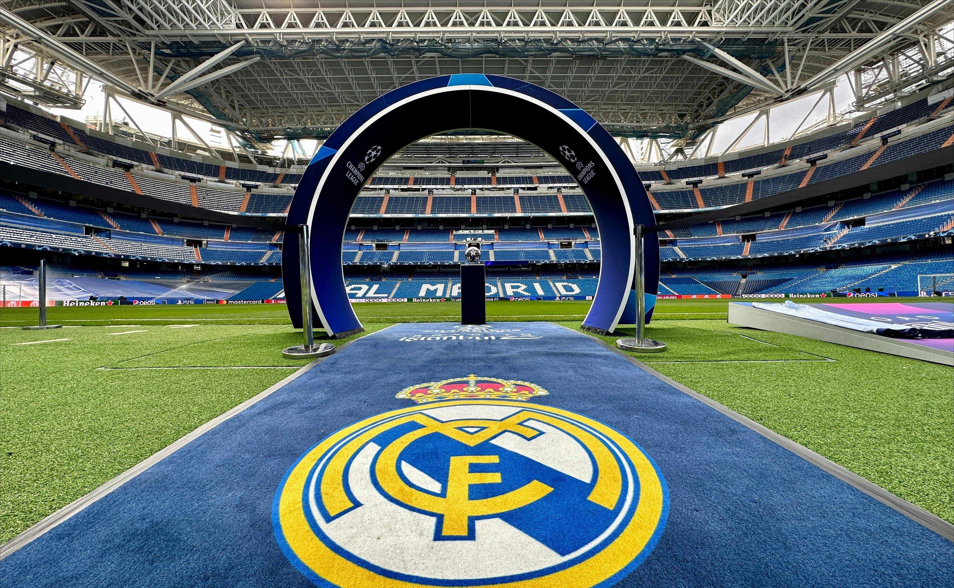 记者：明天青岛西海岸代理主帅毛雷尔携里切利参加赛前发布会（明日青岛西海岸代理主帅毛雷尔将与里切利出席赛前发布会）