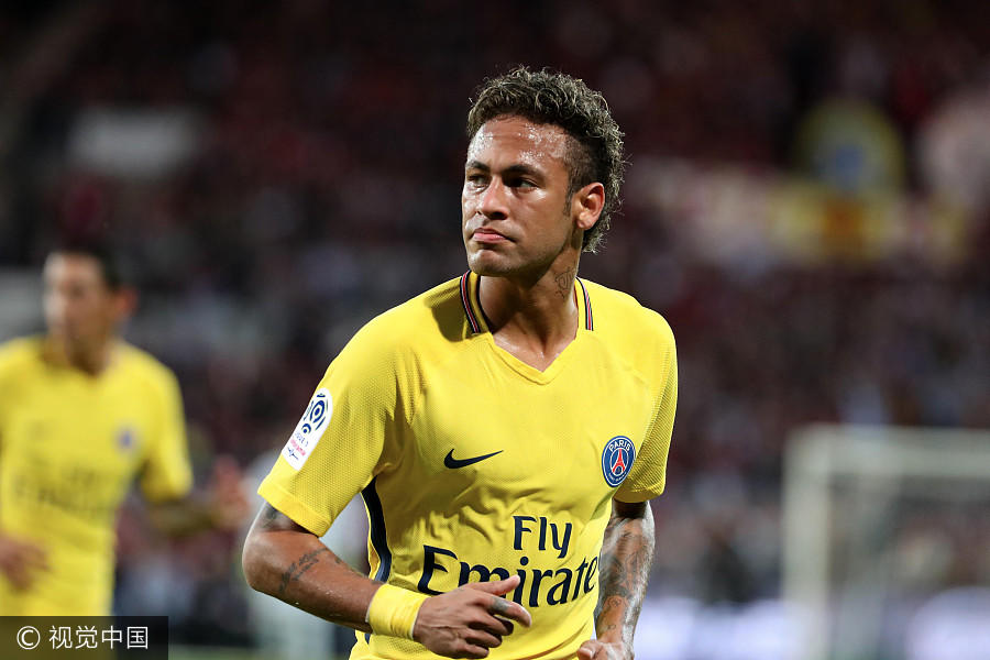 阿斯：费内巴切已与莱万初步接触，提供的一年半合同报价被拒（阿斯报称：费内巴切已与莱万开启接触，递交的18个月合约遭拒）