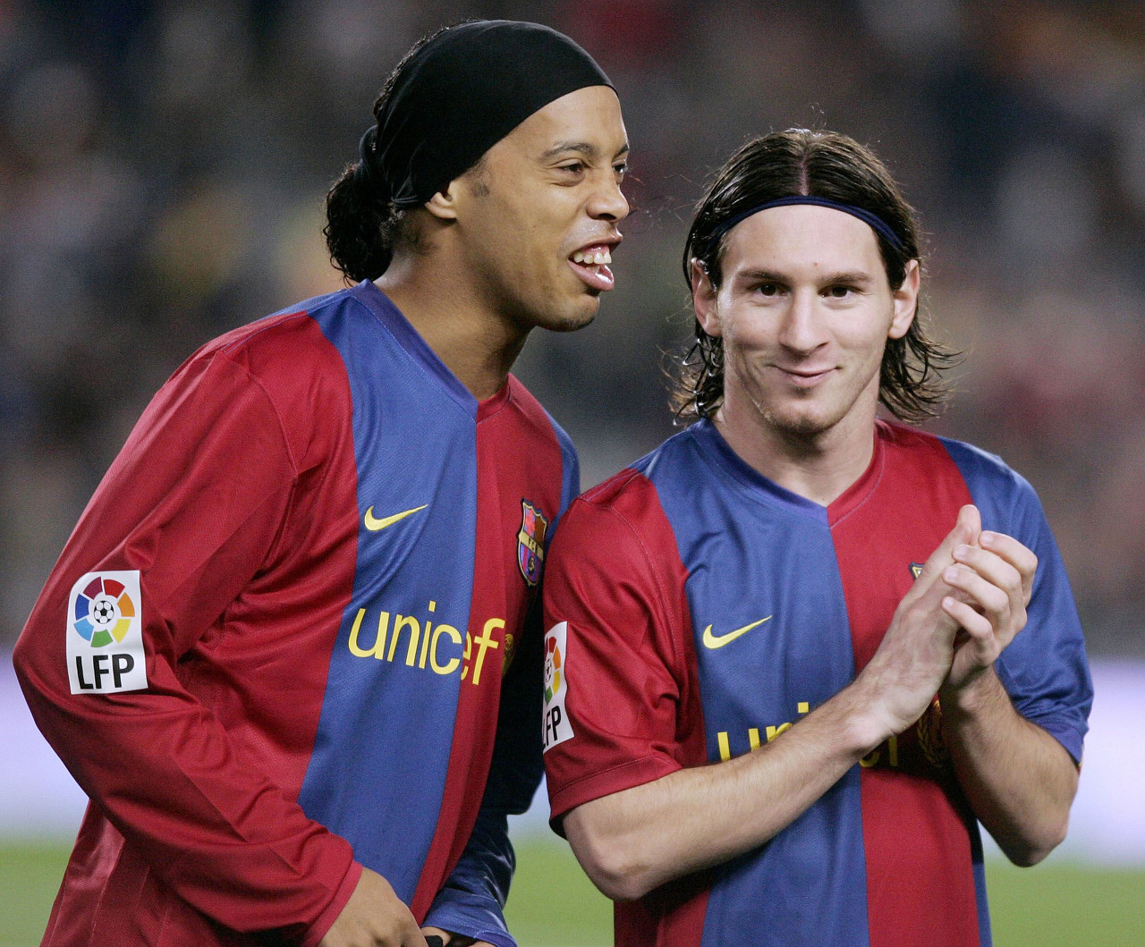 球迷投票！足协杯决赛将设“明星机位”，两队各有3人候选（球迷投票定夺！足协杯决赛增设明星机位，两队各有3名候选）