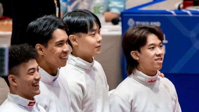 澳超半场：巴巴洛塞斯双响，西悉尼3-2中央海岸水手（澳超半场：巴巴洛塞斯梅开二度，西悉尼3-2领先中央海岸水手）