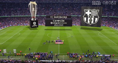 奥格斯堡0-0云达不莱梅，施密德错失良机（奥格斯堡与云达不莱梅0-0收场，施密德挥霍良机）