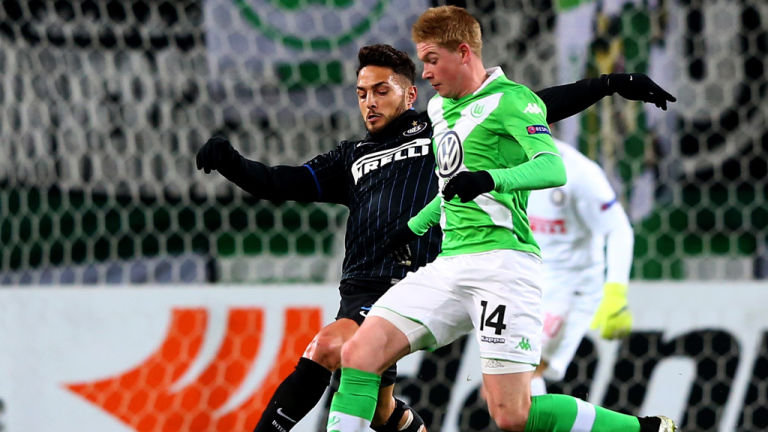 贝纳蒂亚：我和德布劳内谈过，但当时他已接近签约那不勒斯了（贝纳蒂亚：与德布劳内谈过，但彼时他已接近加盟那不勒斯）