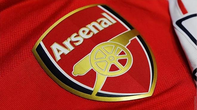 英超前瞻：维拉状态火热9轮8胜，残阵枪手客战盼继续领跑（英超前瞻：维拉9轮8胜势头正猛，伤兵缠身的阿森纳客场力保榜首）