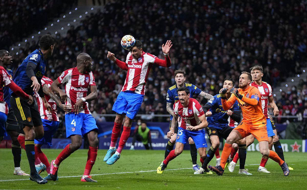 亚戈平均69.7分钟一球，本赛季中超进球数＞1的球员中用时最短（亚戈每69.7分钟进一球，本季中超进球超过1的球员中效率最高）